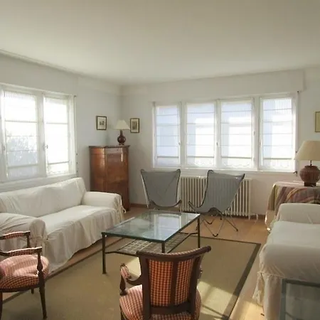 Villa Biscarbidea 2 *